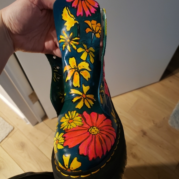 Handpainted floral retro leather jadon Dr Martens - Picture 11 of 12